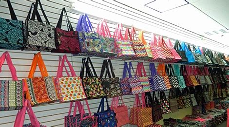 handbag outlet pigeon forge|handbag superstore pigeon forge.